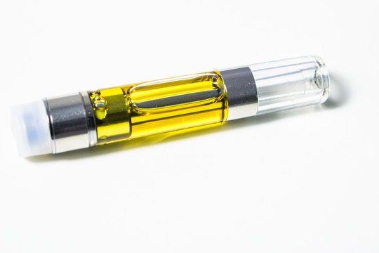 Live Resin Carts: THC’s Purest and Freshest Form post thumbnail image